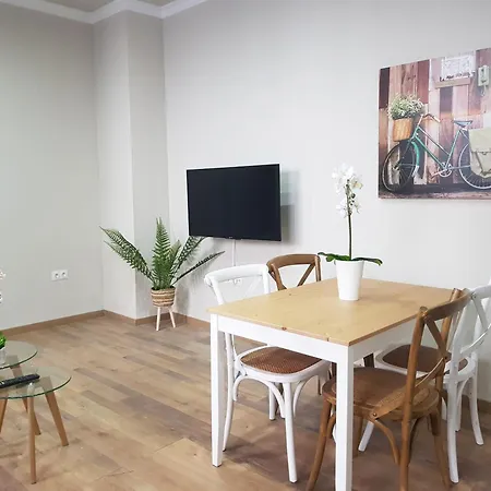 Apartment Alhambra 3000 *