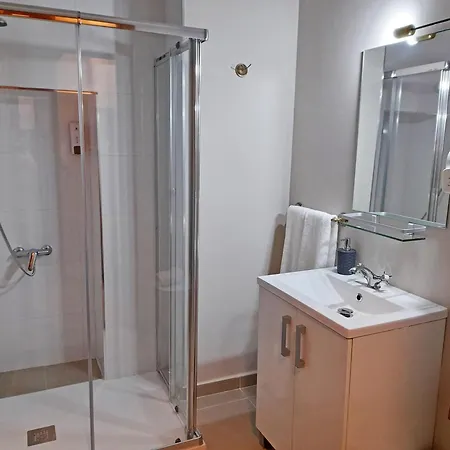 Apartment Alhambra 3000 *
