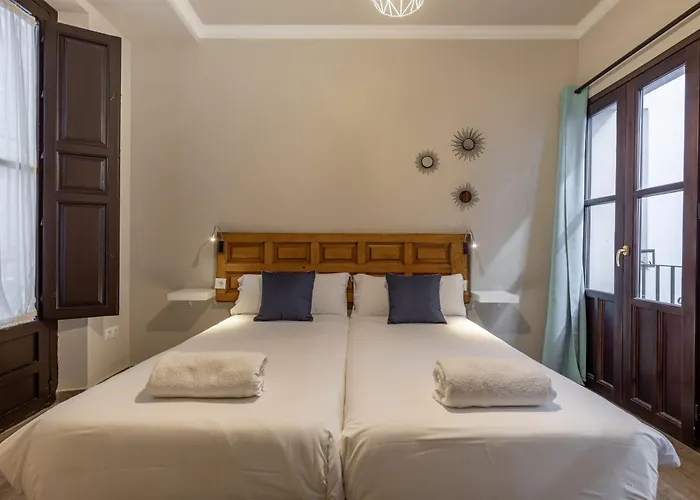Apartament Alhambra 3000 *
