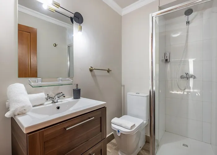 Apartament Alhambra 3000 *