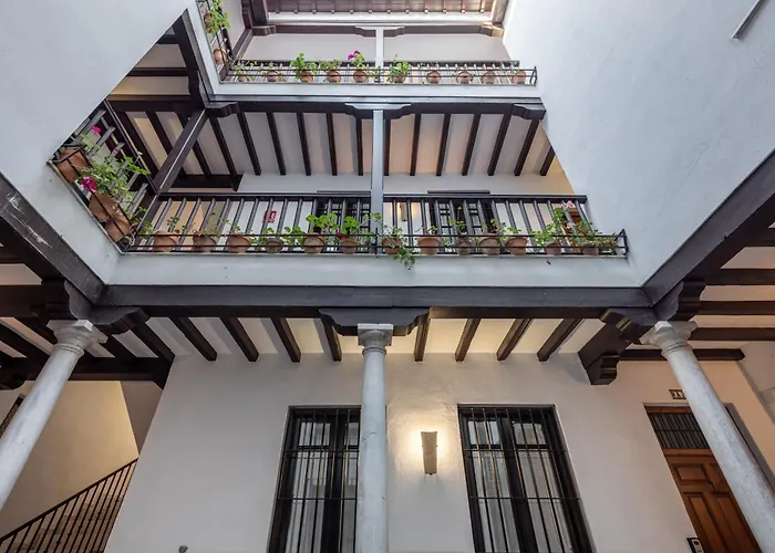 Apartament Alhambra 3000 *