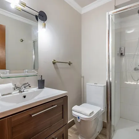 Lägenhet Alhambra 3000 *