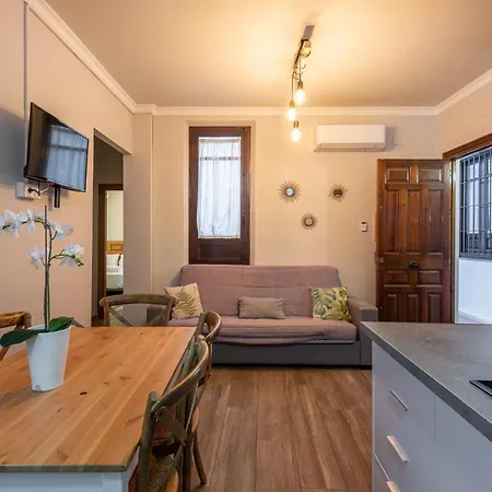 Apartamento Alhambra 3000